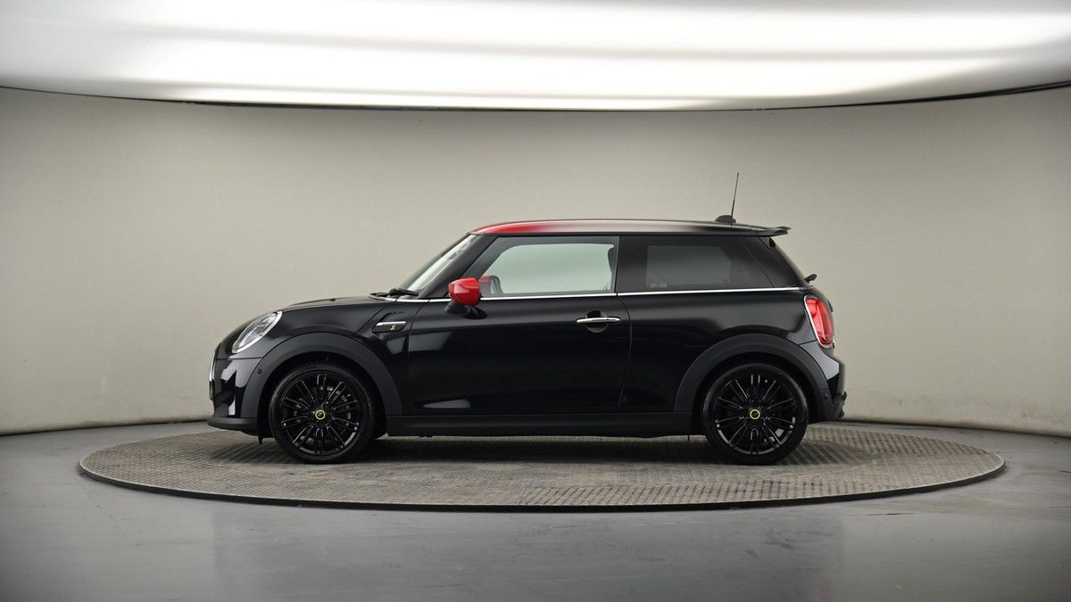 MINI Hatch Image 19