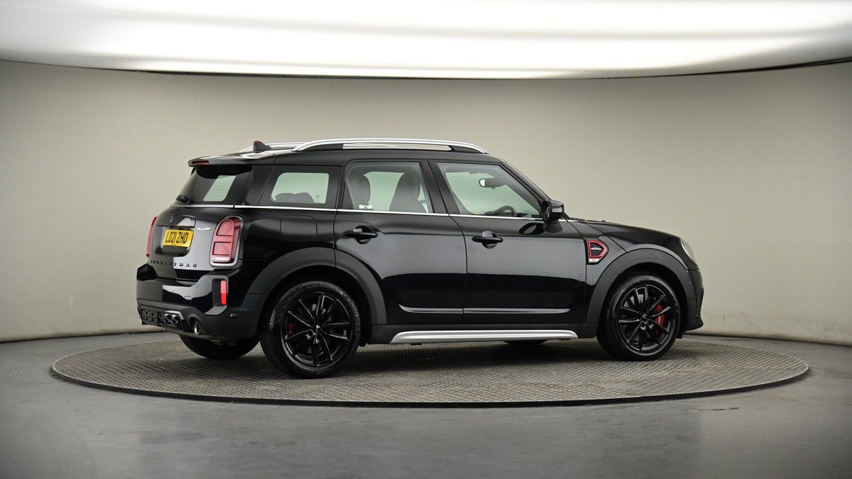 More views of MINI Countryman