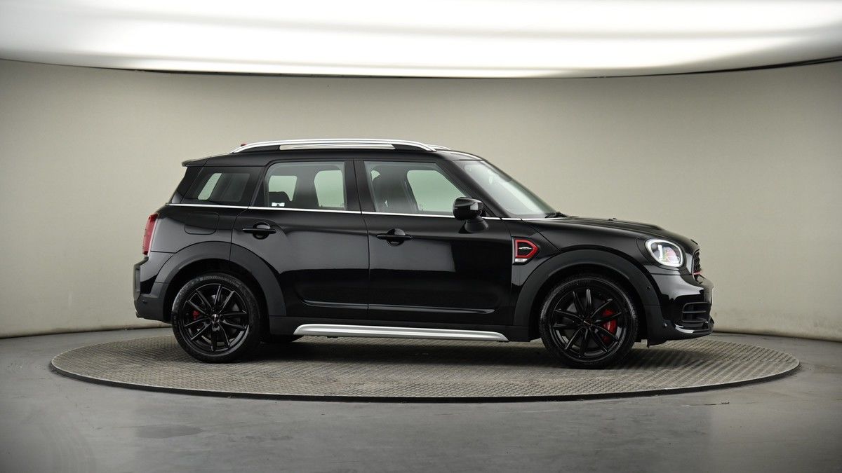 More views of MINI Countryman