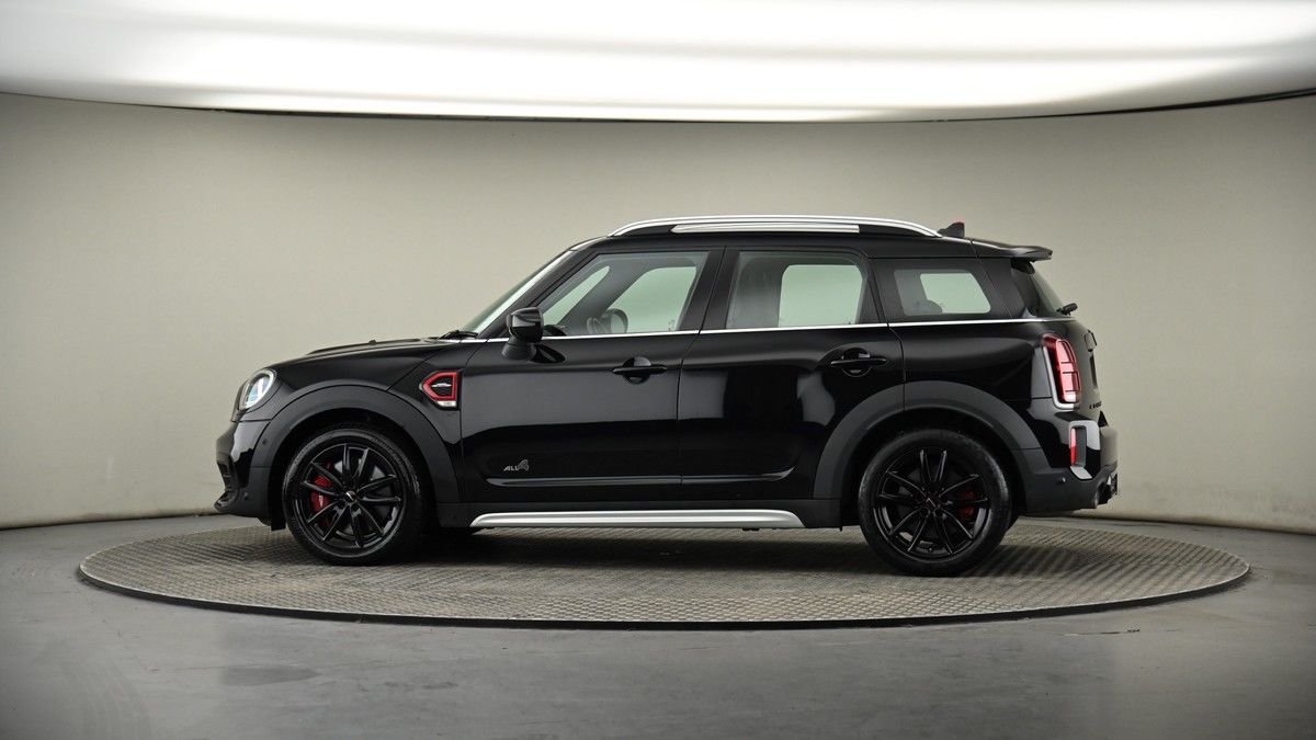 More views of MINI Countryman