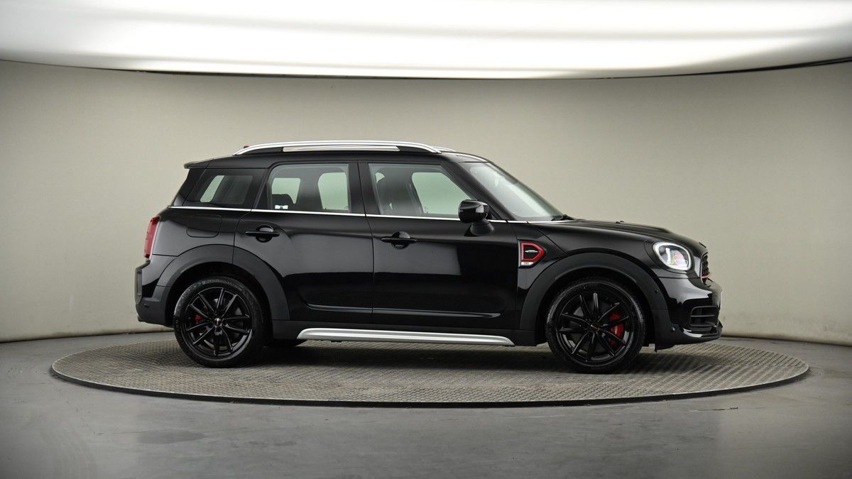 More views of MINI Countryman