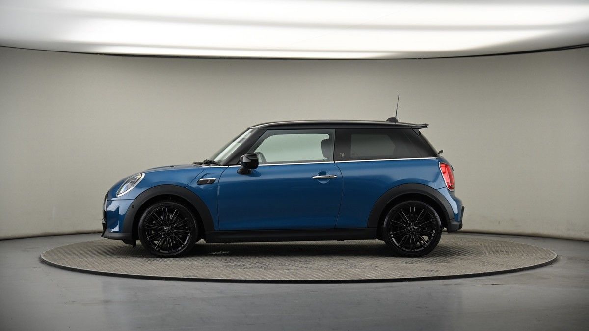 MINI Hatch Image 19