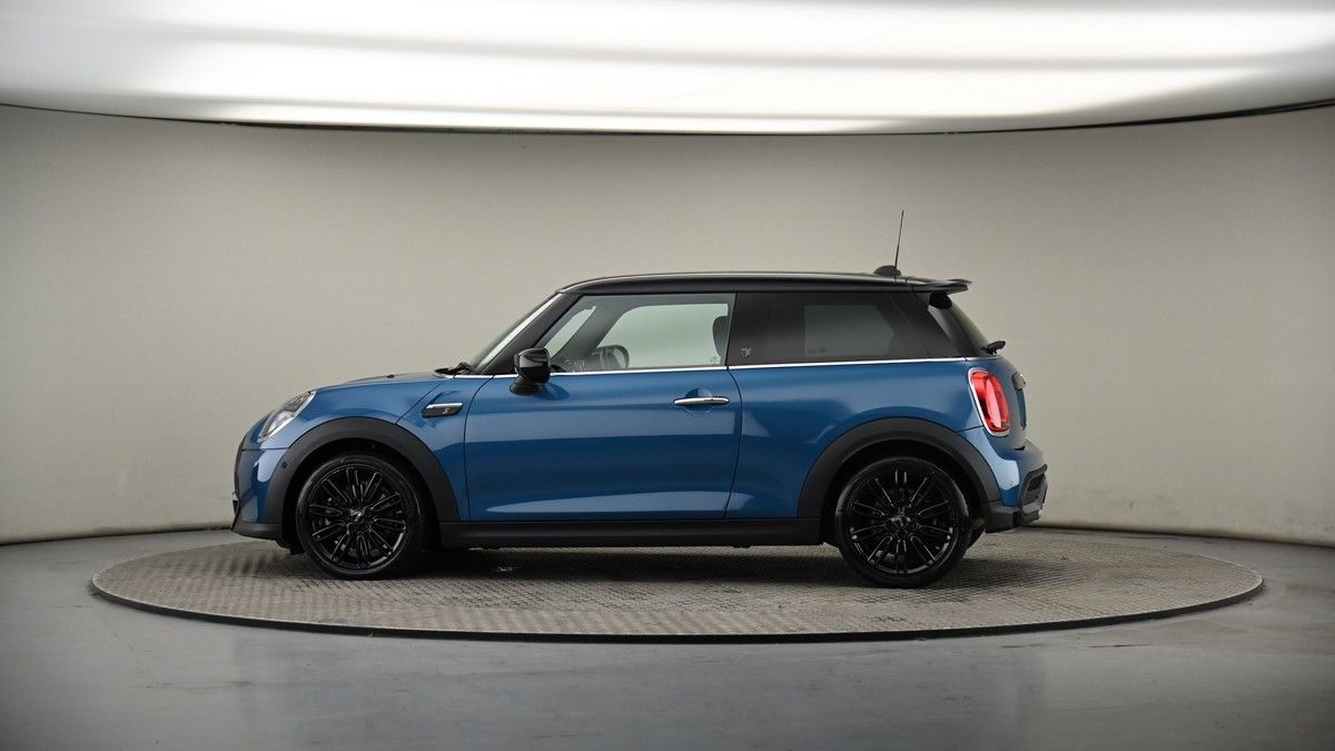 More views of MINI Hatch
