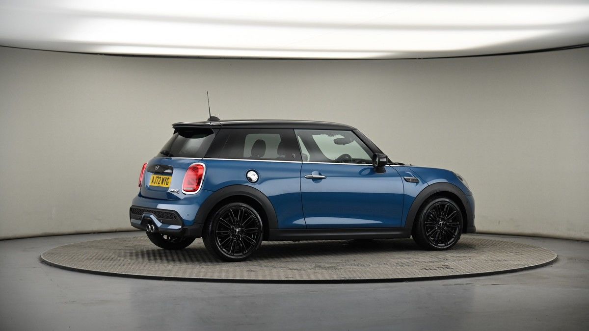More views of MINI Hatch