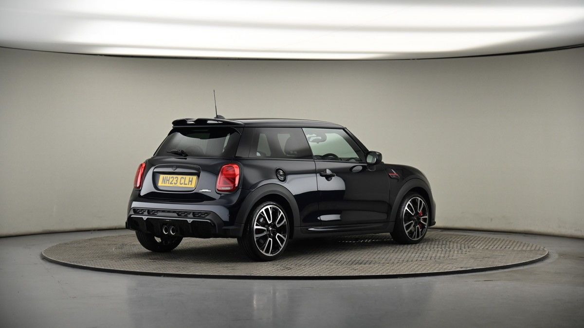 MINI Hatch Image 6