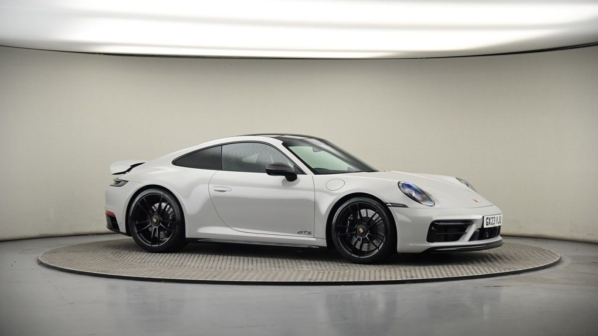 Porsche 911 Image 5