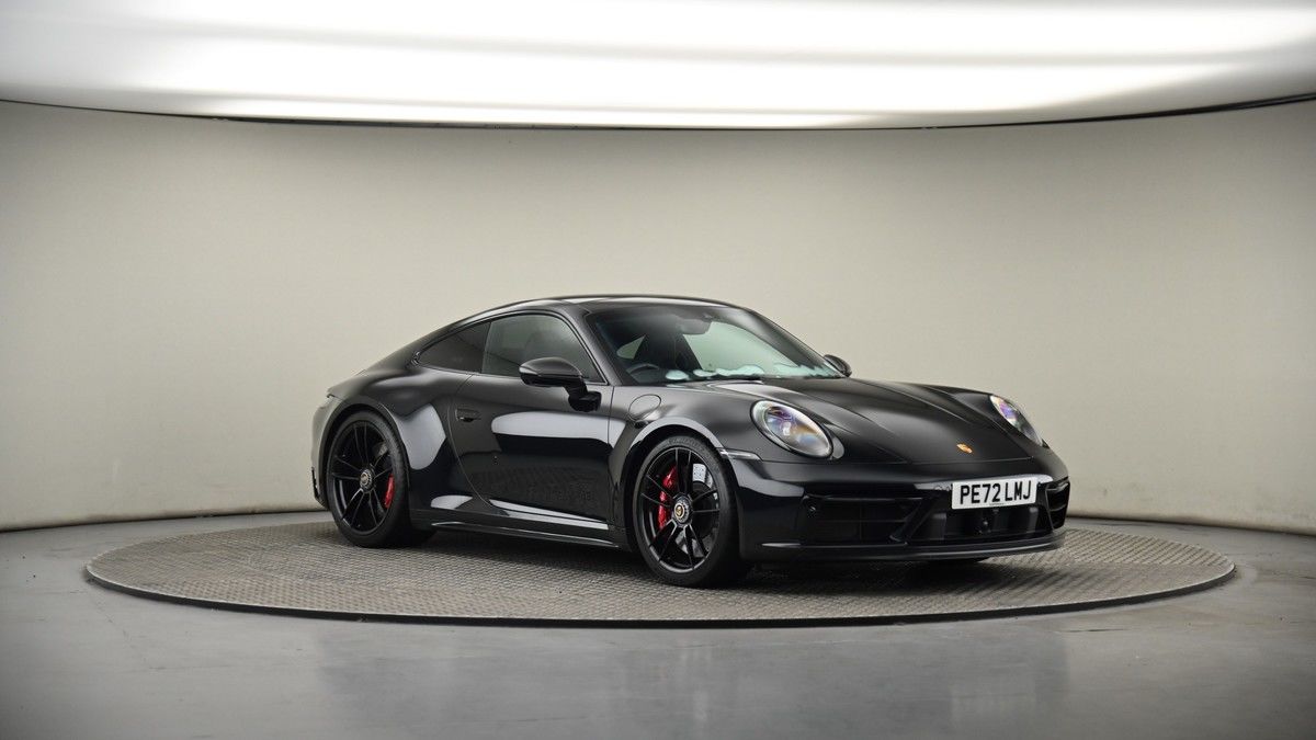 More views of Porsche 911