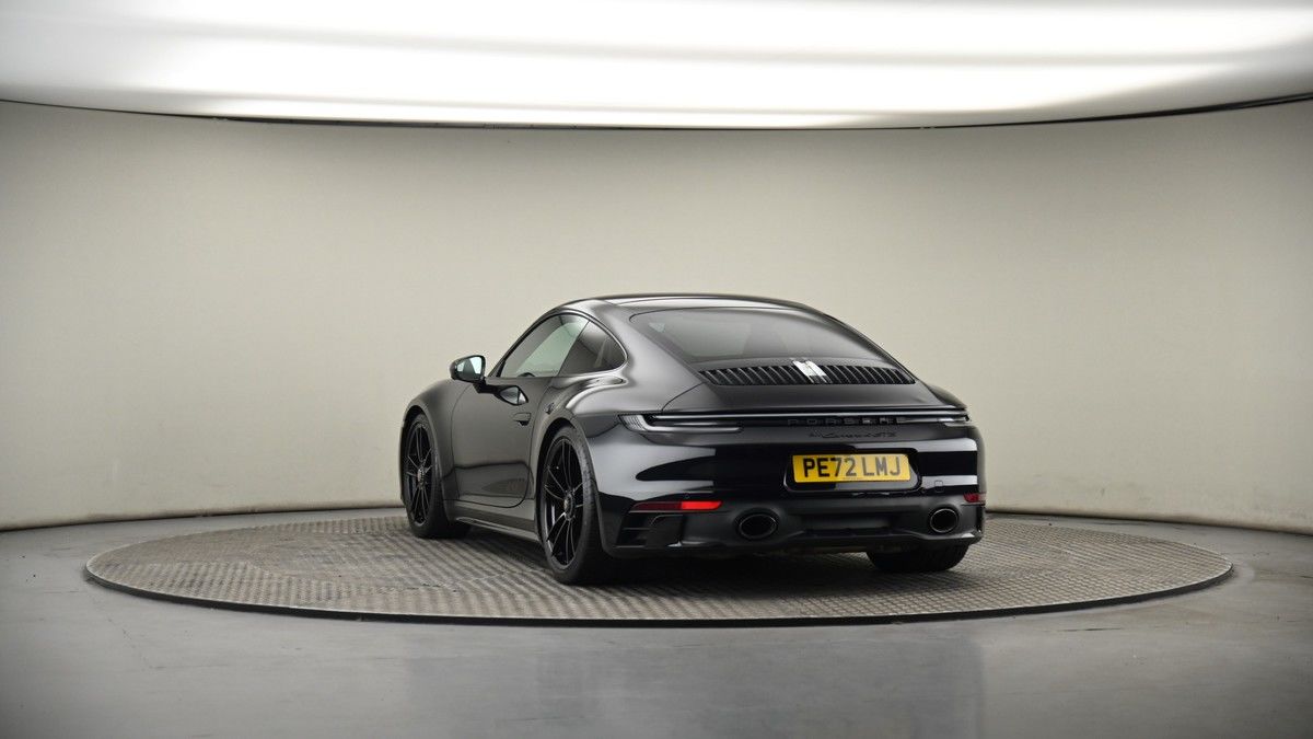 More views of Porsche 911