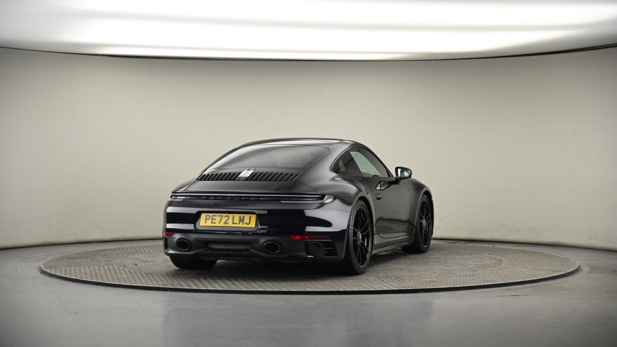 More views of Porsche 911