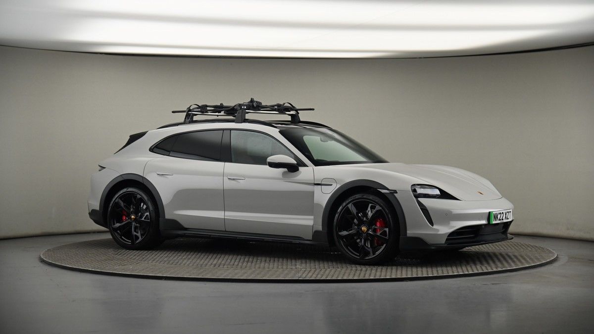 Porsche Taycan Image 6