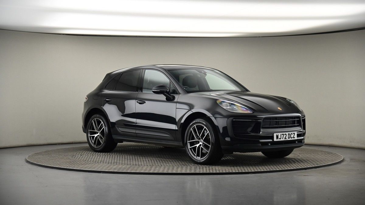 More views of Porsche Macan