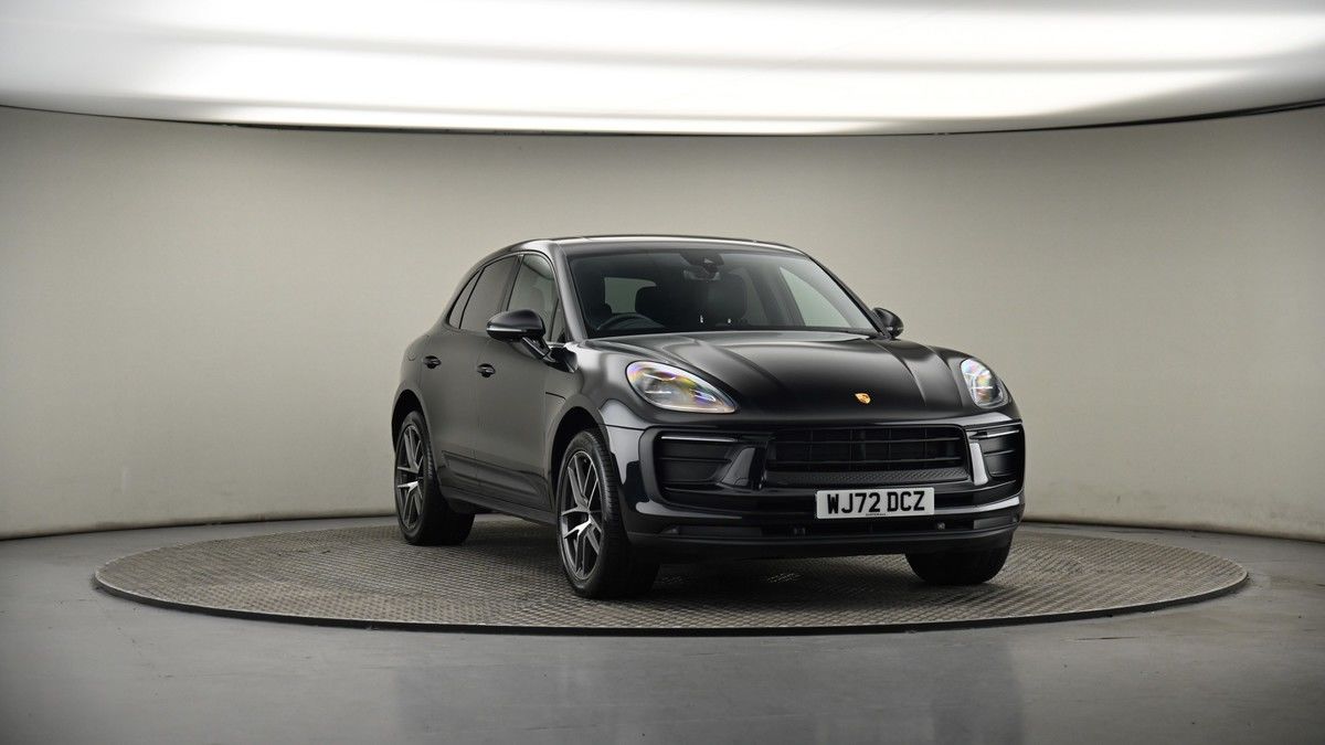 More views of Porsche Macan