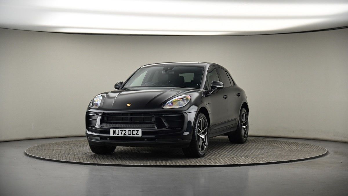 More views of Porsche Macan