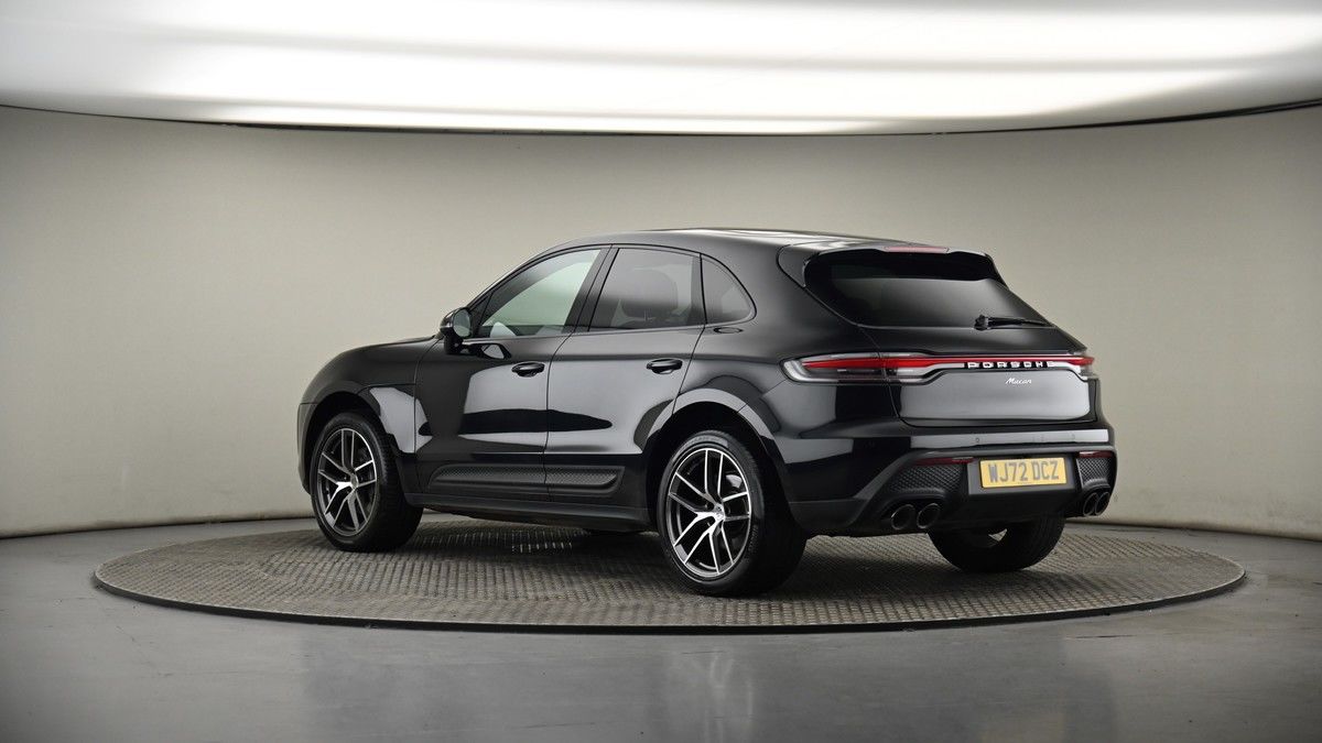 More views of Porsche Macan