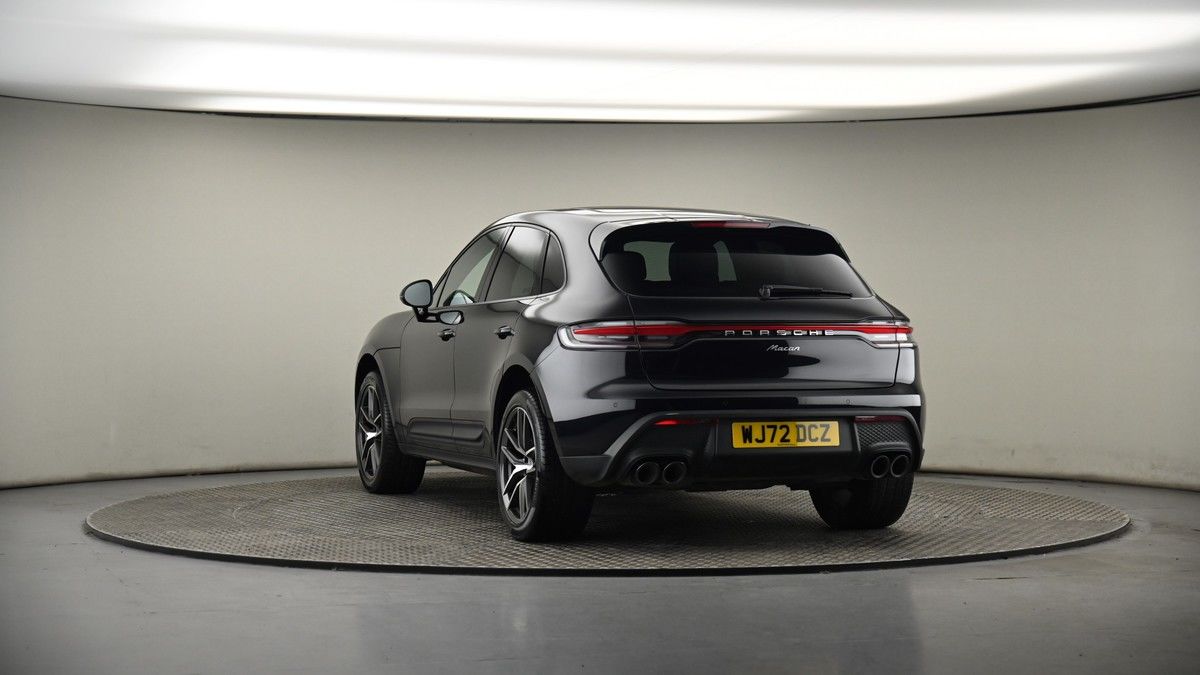 More views of Porsche Macan