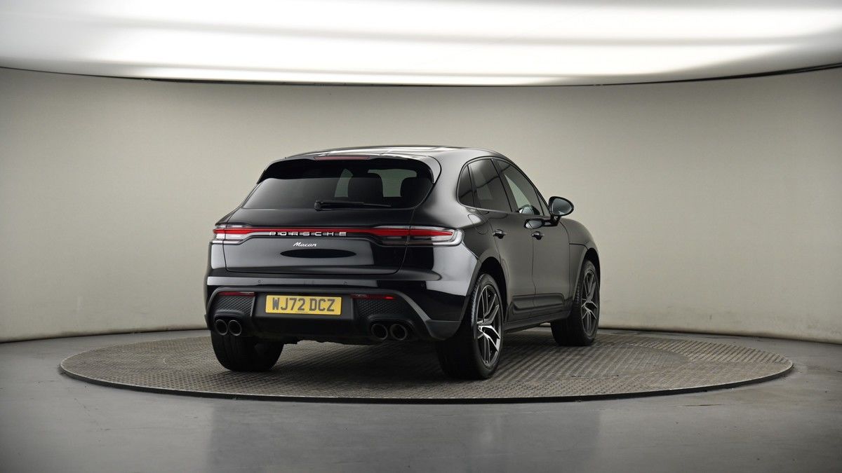More views of Porsche Macan