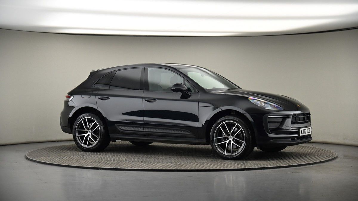 Porsche Macan Image 6