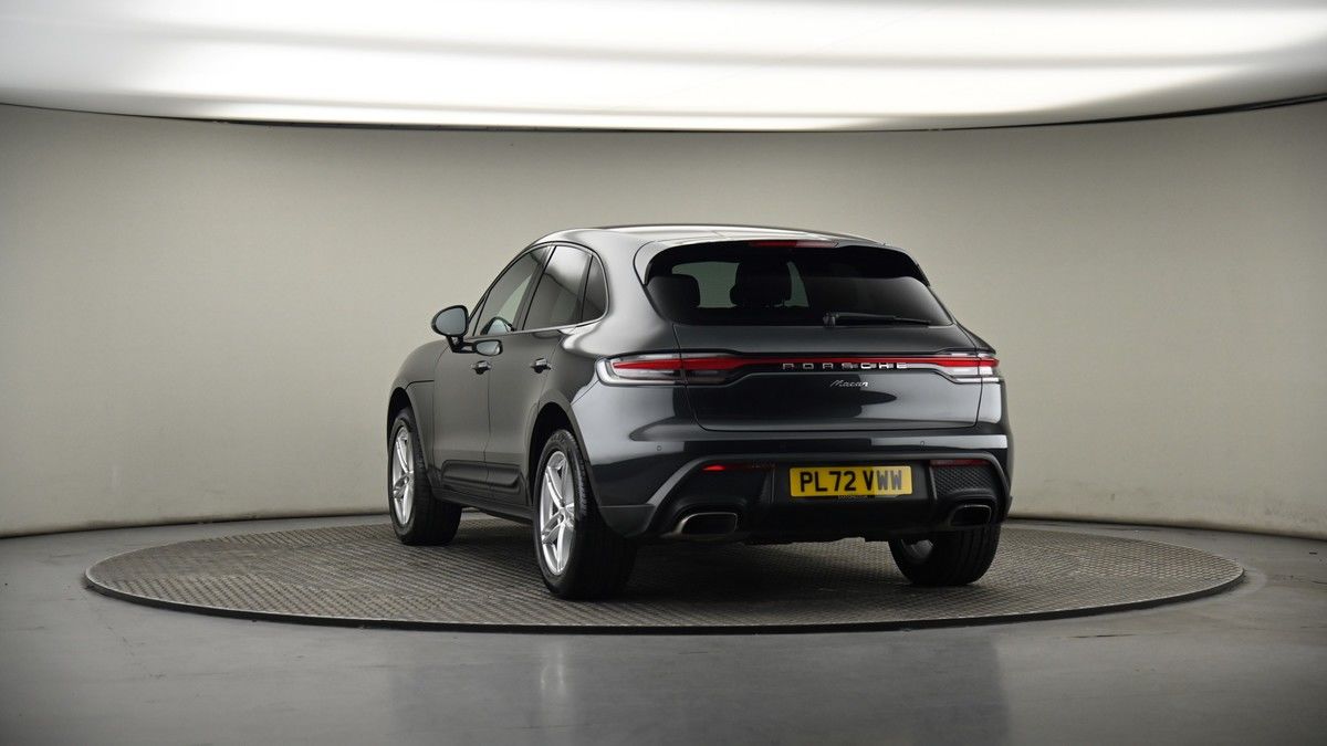 More views of Porsche Macan