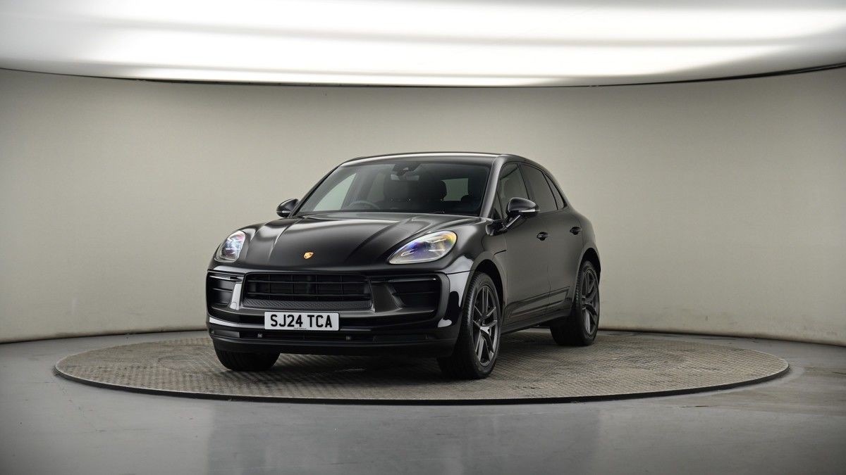 More views of Porsche Macan