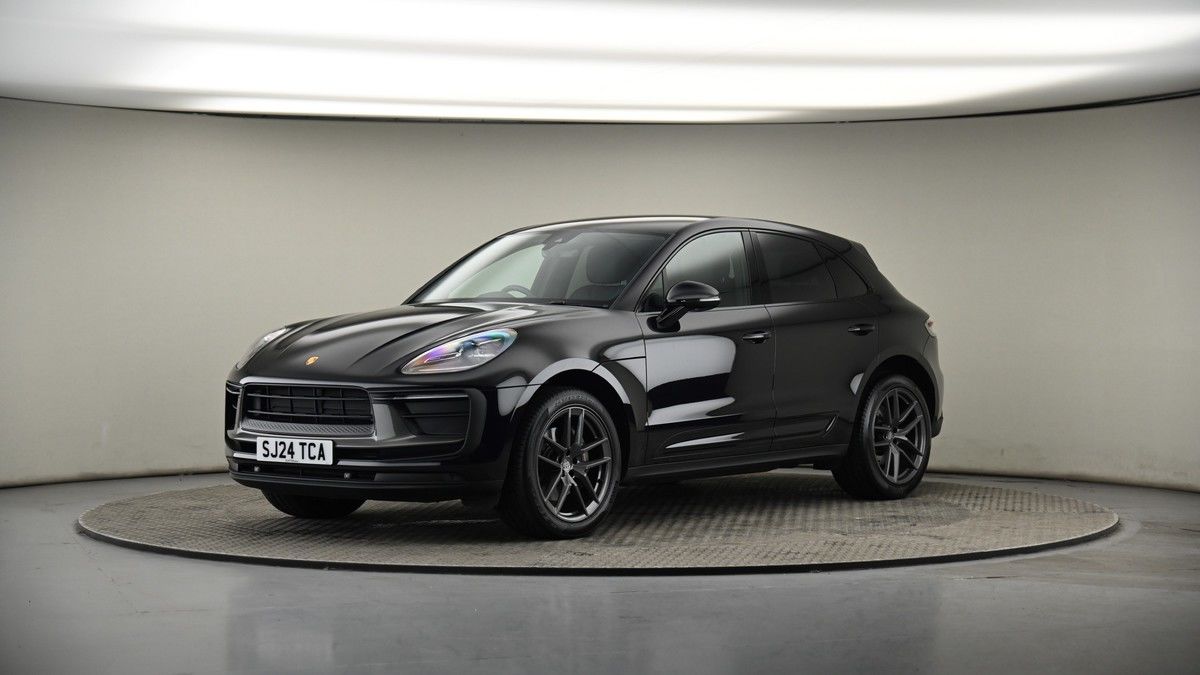 More views of Porsche Macan