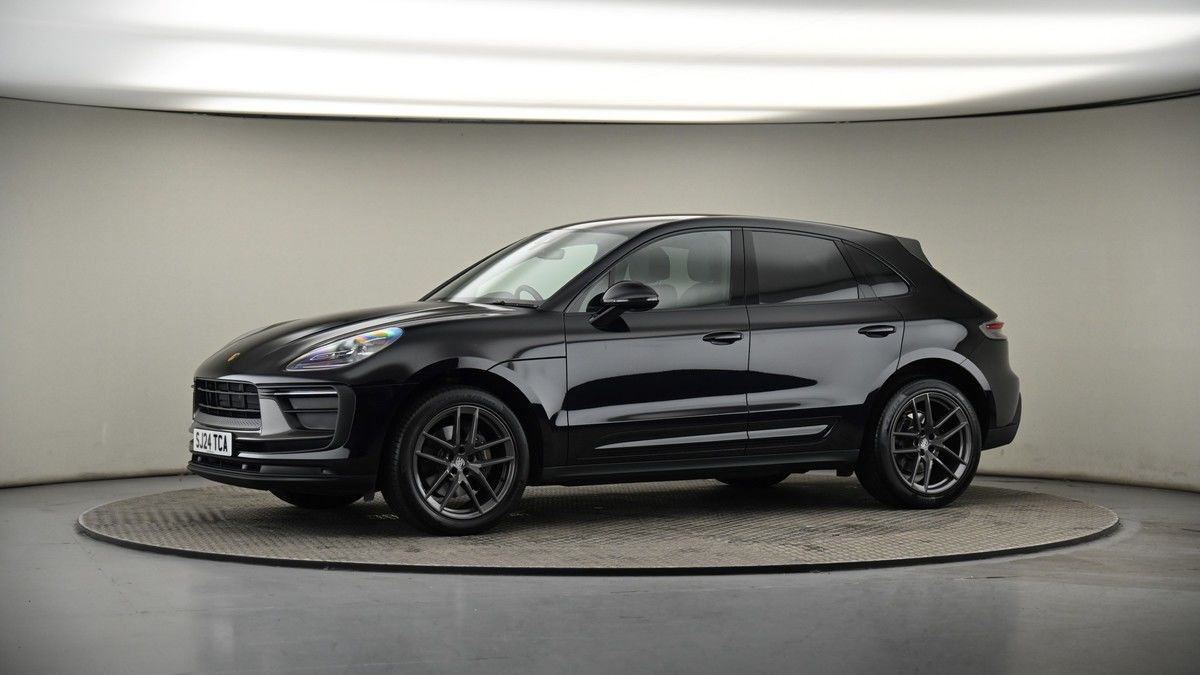 More views of Porsche Macan