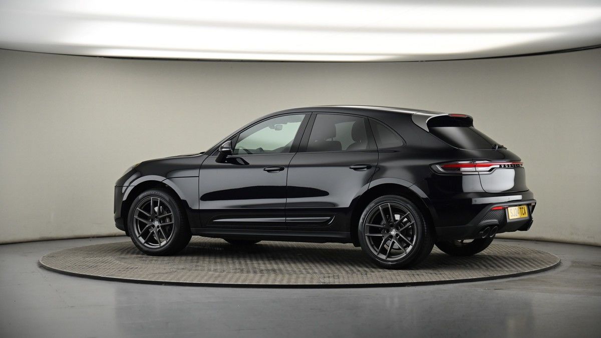 More views of Porsche Macan