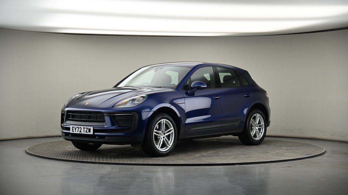 More views of Porsche Macan