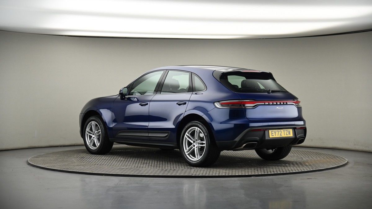 More views of Porsche Macan