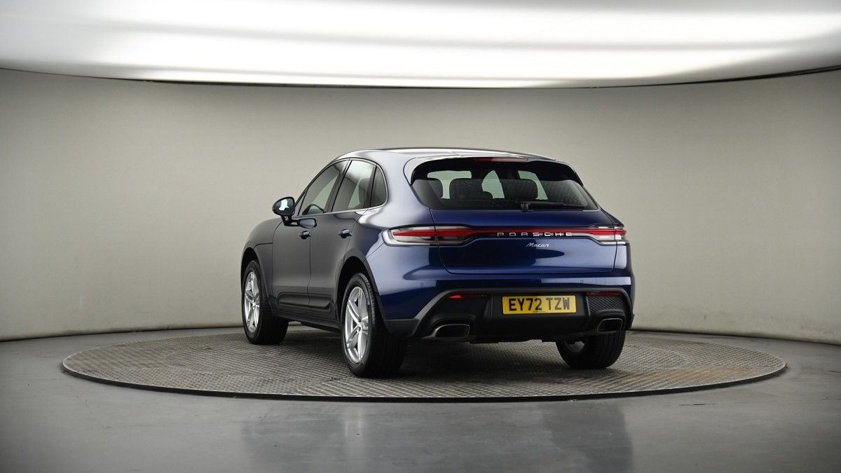 More views of Porsche Macan