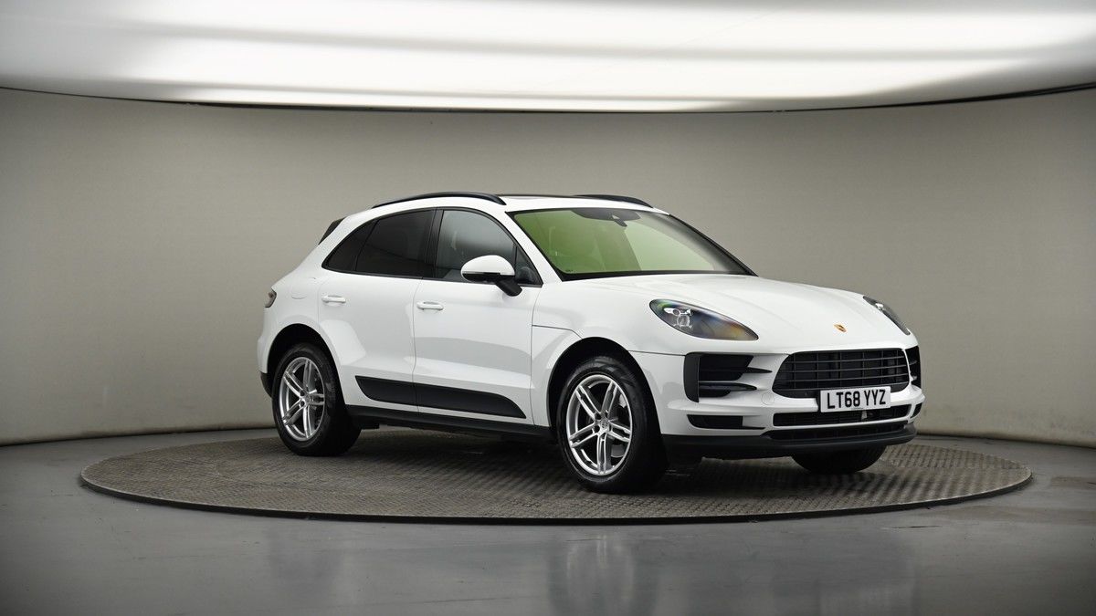 More views of Porsche Macan