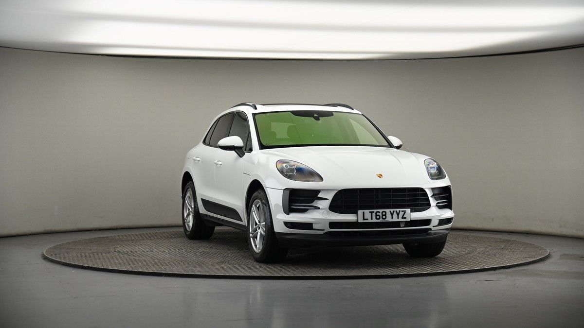 More views of Porsche Macan