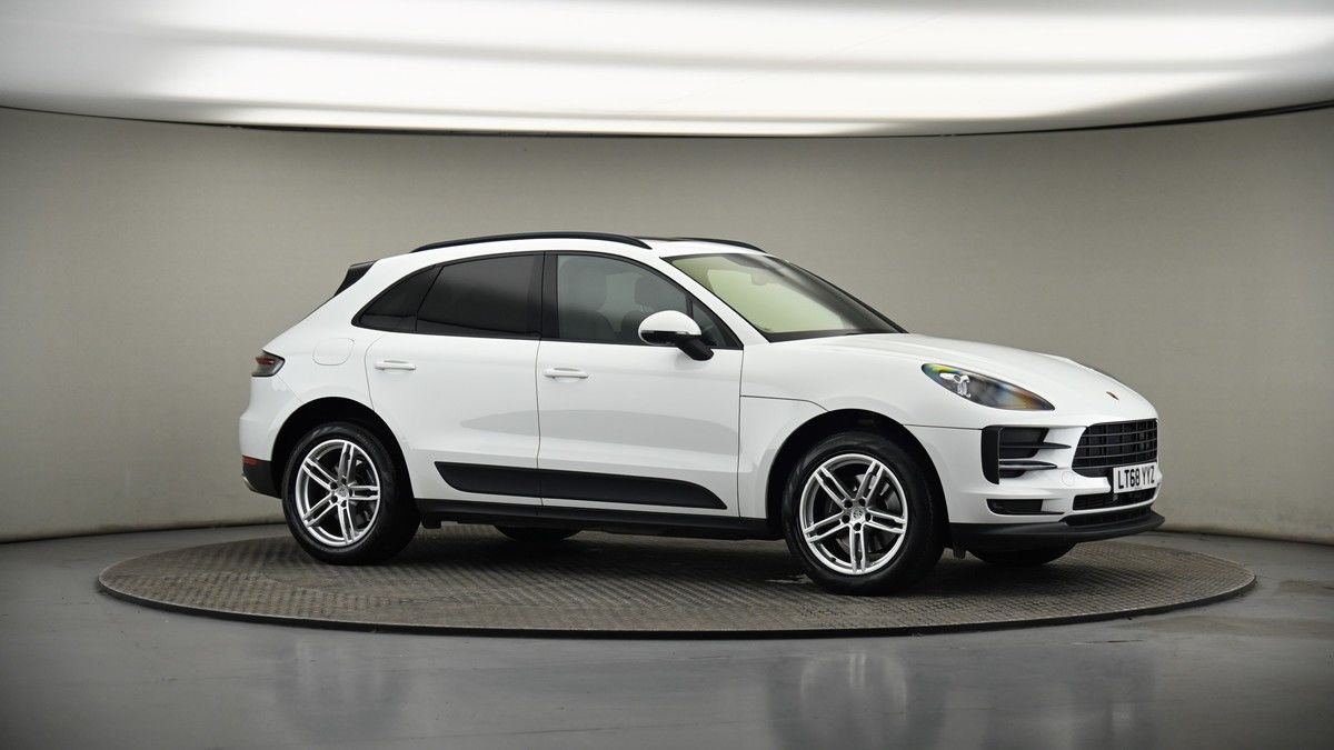 Porsche Macan Image 6
