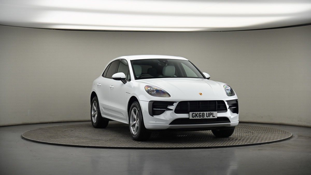 More views of Porsche Macan