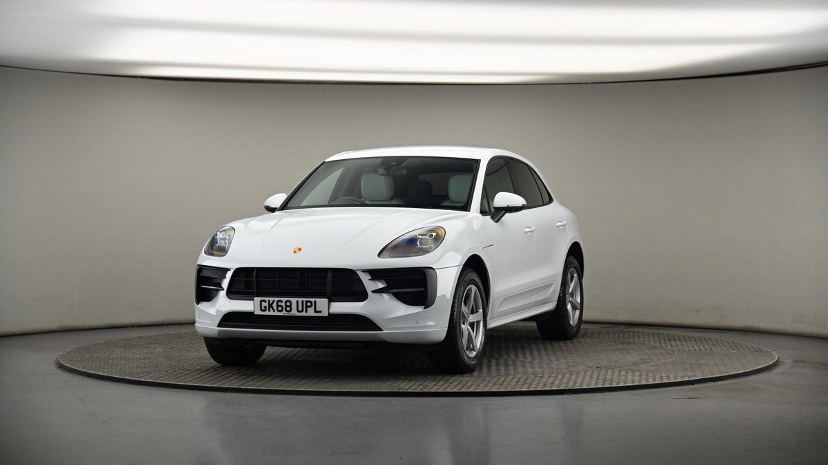More views of Porsche Macan