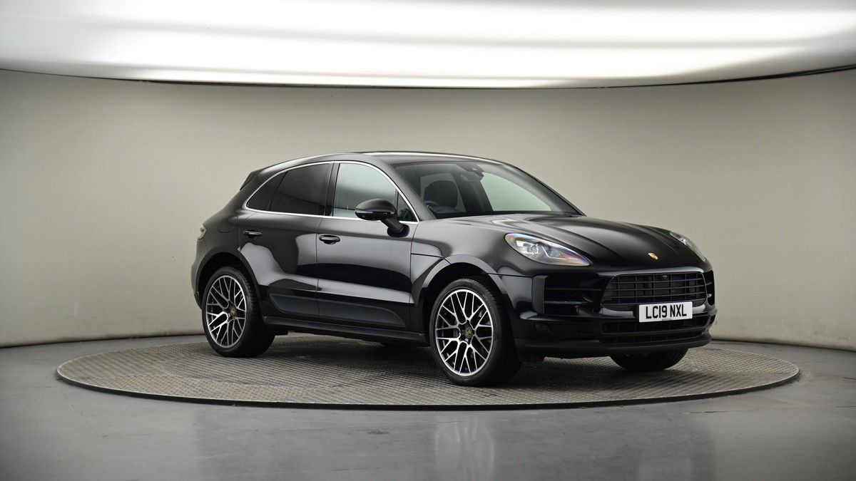 More views of Porsche Macan
