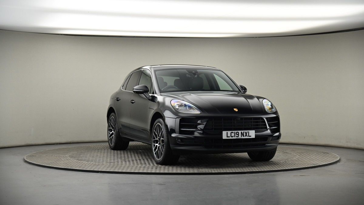More views of Porsche Macan