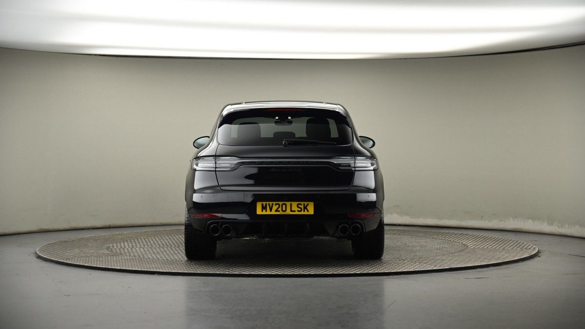 Porsche Macan Image 17