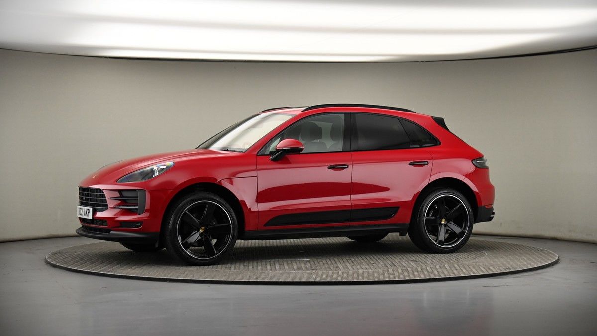 More views of Porsche Macan