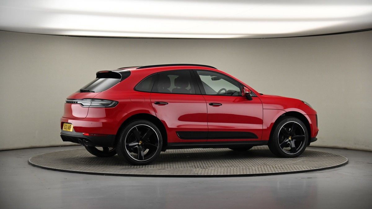 More views of Porsche Macan