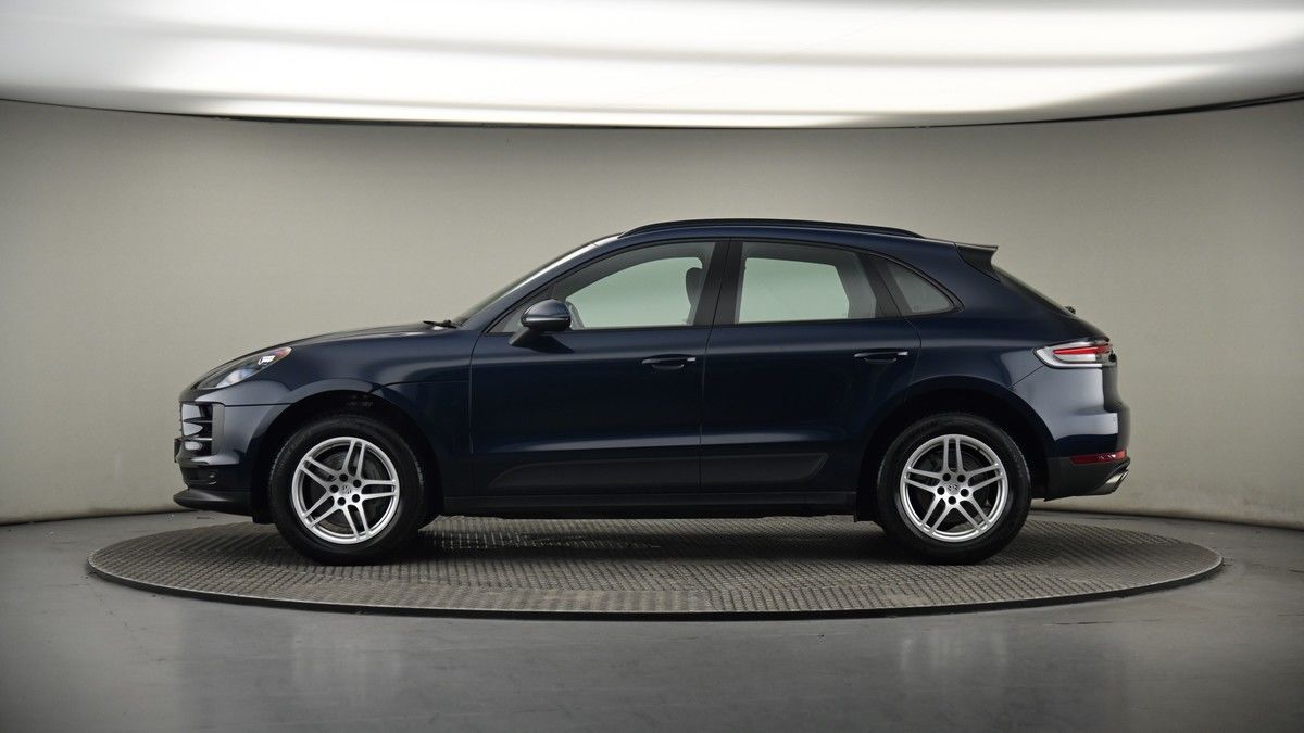 Porsche Macan Image 19