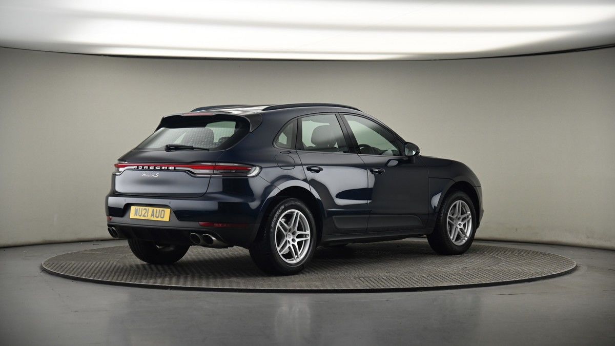 Porsche Macan Image 7