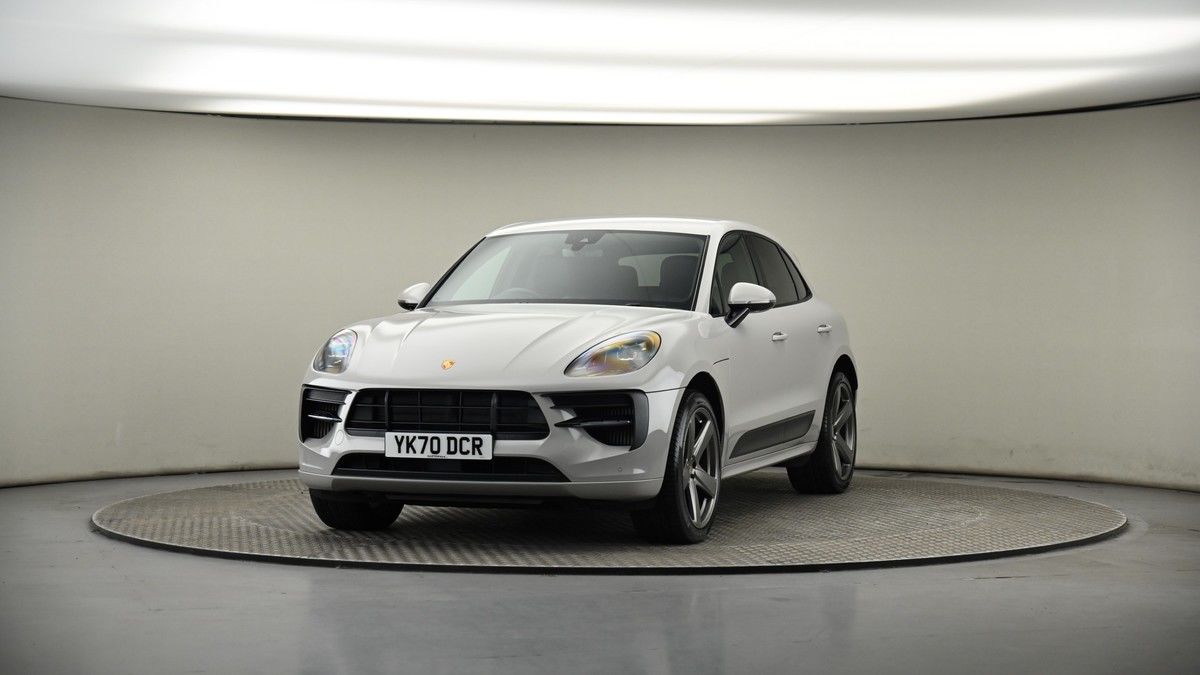 More views of Porsche Macan