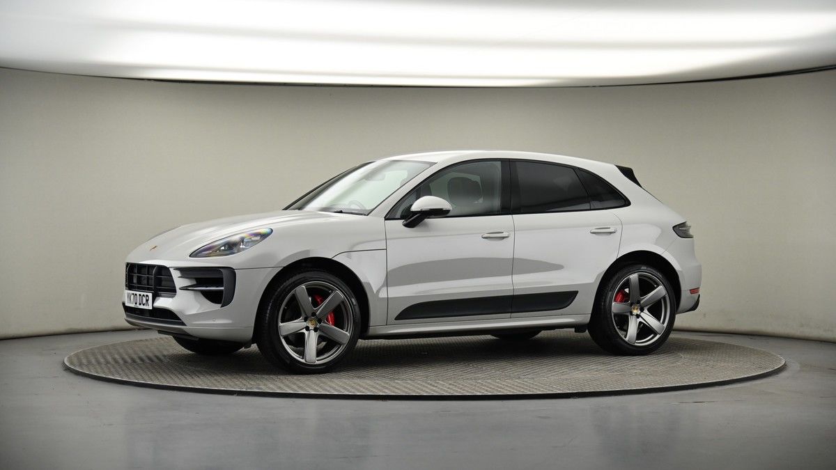 More views of Porsche Macan