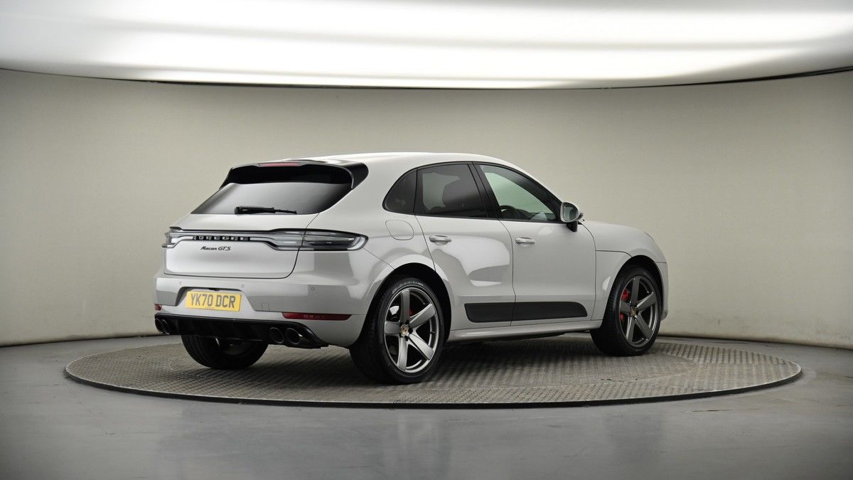 Porsche Macan Image 6