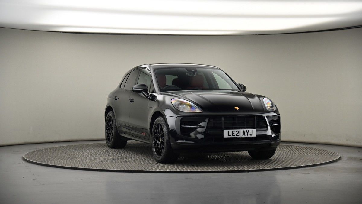 More views of Porsche Macan