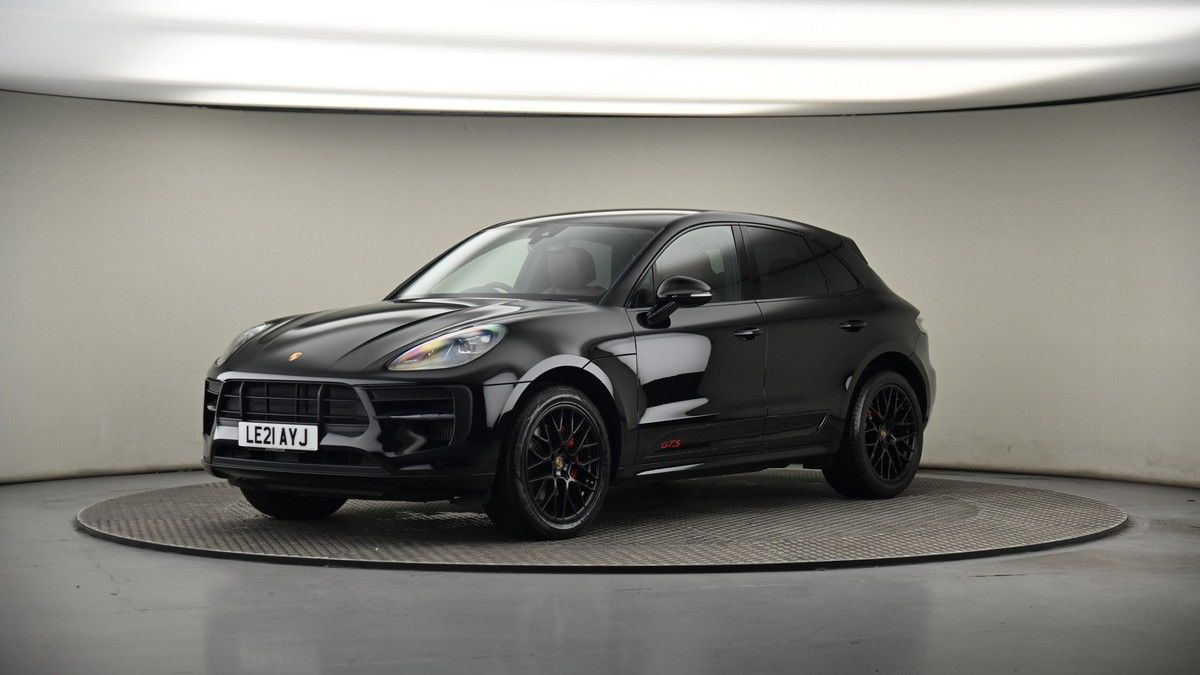 More views of Porsche Macan