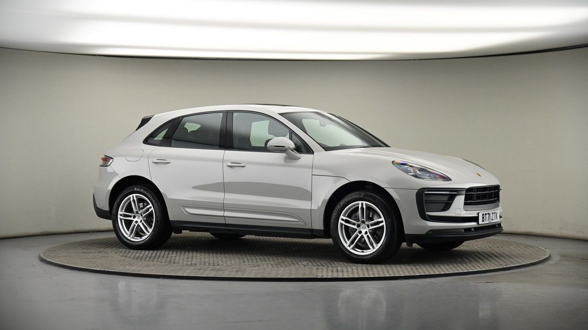 Porsche Macan Image 6