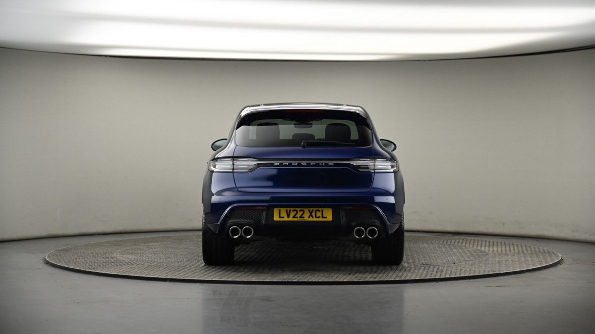Porsche Macan Image 17