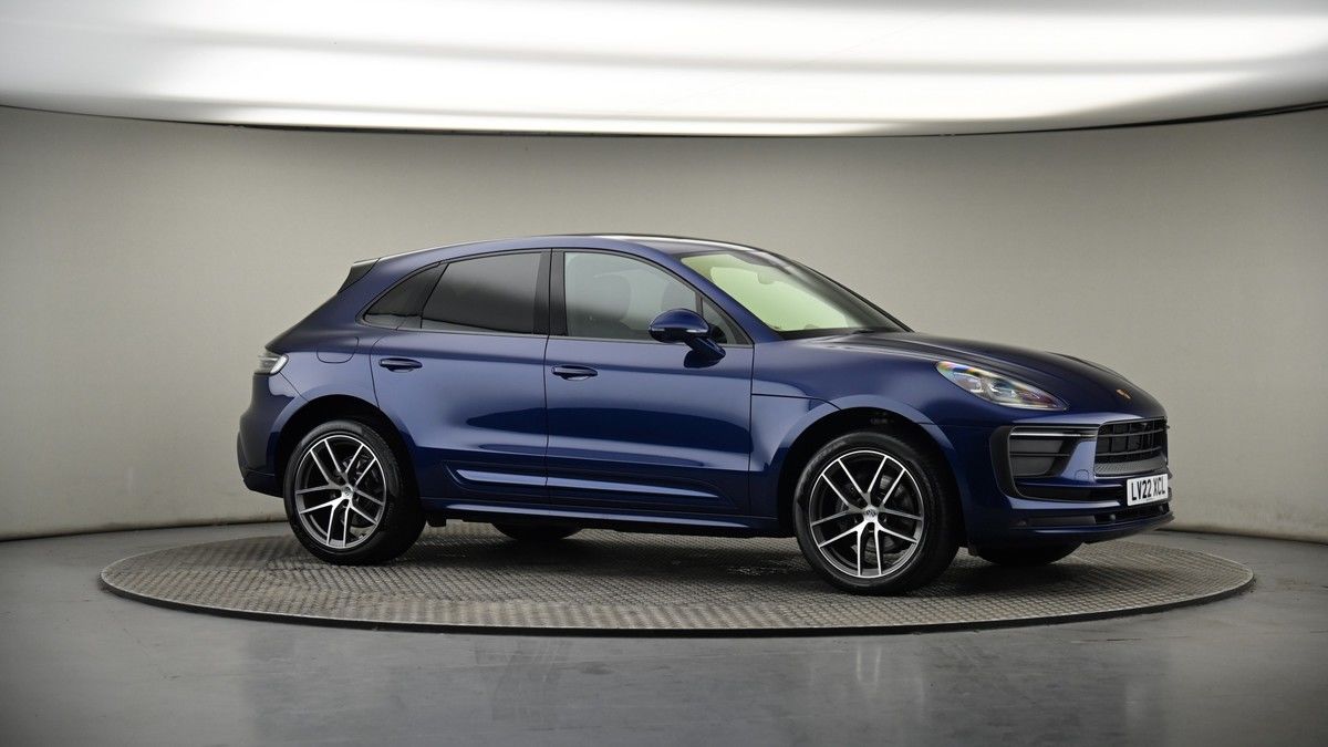 Porsche Macan Image 6