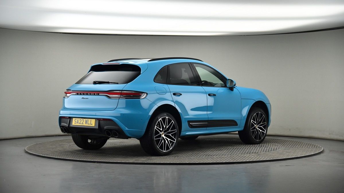 Porsche Macan Image 7